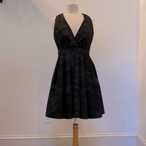 Nicole Miller V Neck Sleeveless Black Dress w/ Full Skirt w/ Keyhole Back